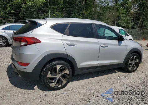 2016 Hyundai Tucson Limited z USA, uszkodzony, nr VIN KM8J3CA29GU032408